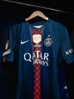 With patch Player version 2025-26  Paris Saint-Germain Home Blue Soccer Jersey AAA