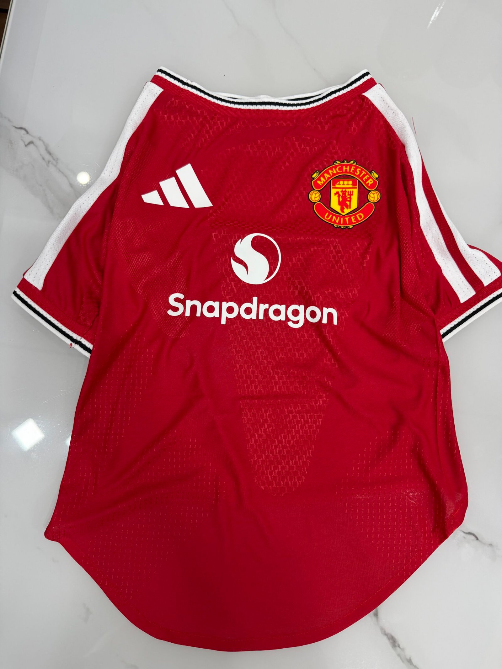059e23a5 2026-2027 Manchester United Home Red Pet Jersey - Image 1