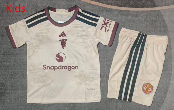 11a4cd5a 2026-2027 Manchester United Third Away Apricot kids/youth Soccer uniform - Image 1