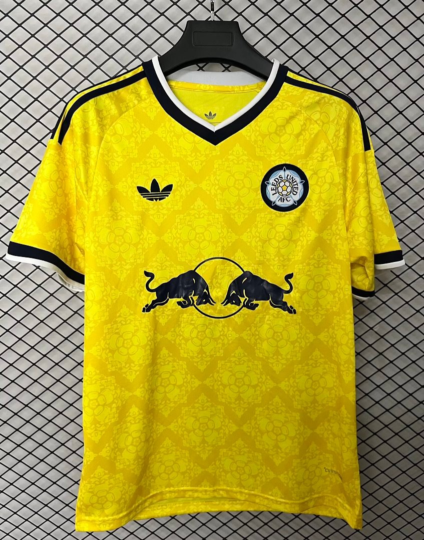 cd779cd1 (S-4XL) 26-27 Leeds United Away Yellow Soccer Jersey AAA - Image 1