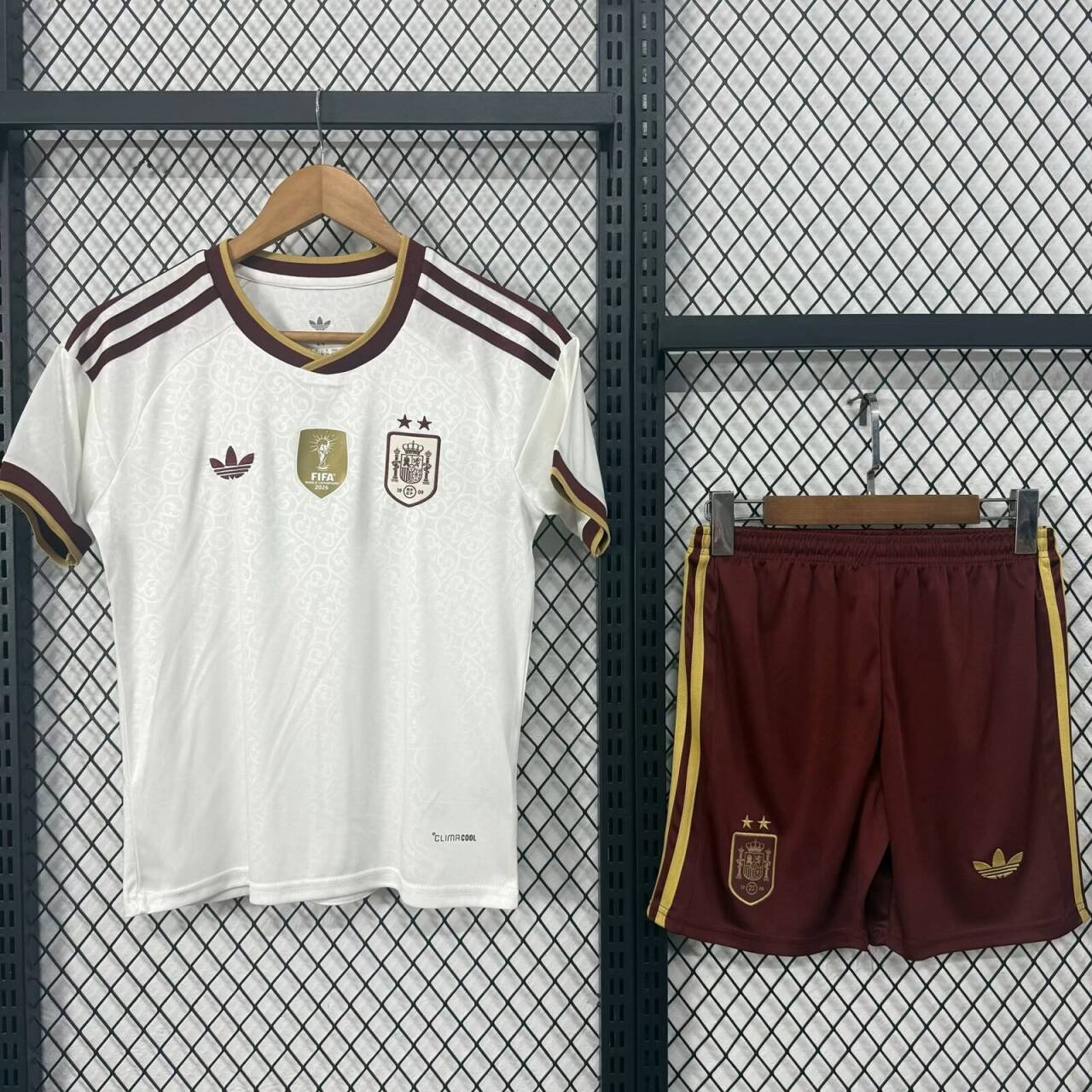 158f2e70 (2 star)2026-2027 Spain Away White kids/youth Soccer uniform - Image 1