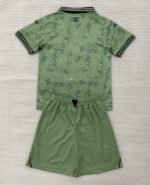 26-27 Wolverhampton Goalkeeper Green  Kids/Youth Soccer Uniform - Image 2