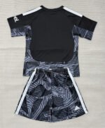 2026-2027 Arsenal Goalkeeper Black Soccer uniform - Image 2
