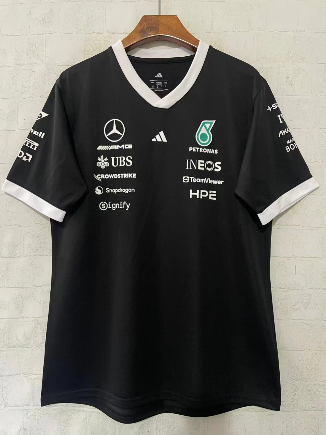 2a5062c6 (S-5xl)2026-2027 F1 Mercedes Black Racing Suit - Image 1