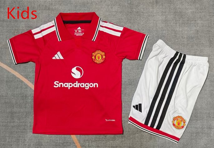2ddae938 2026-2027 Manchester United Home Red kids/youth Soccer uniform - Image 1