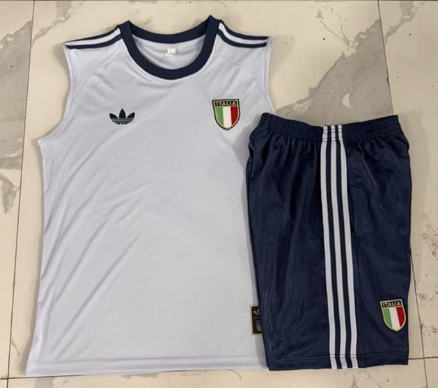 3e0a6f91 2026-27 Italy Light Blue Tracksuit Vest Soccer Uniform - Image 1