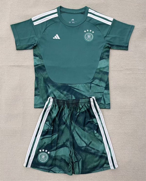 3e8707cb 2026-2027 Germany Goalkeeper Green Soccer Jersey AAA - Image 1