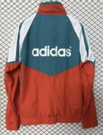 Retro version 1993 Liverpool Green Red Windbreaker  Soccer Jacket - Image 5