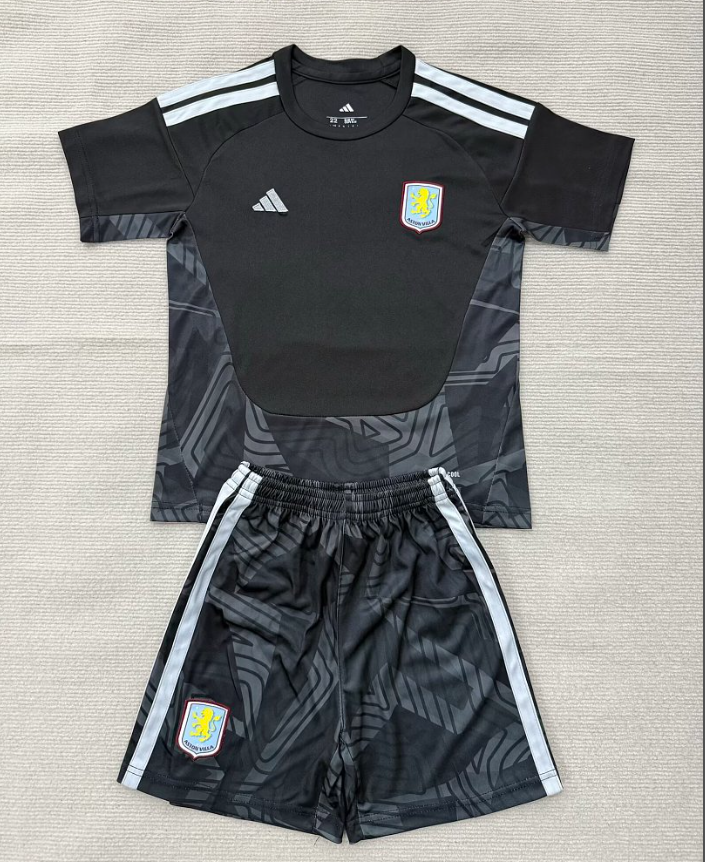73bb4704-3b7a-4585-949c-430c5ed35eb9 2026-2027 Aston Villa Goalkeeper Black Soccer Uniform - Image 1
