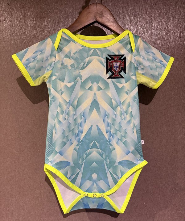 768f5f89 2026-2027 Portugal Goalkeeper Green Baby Soccer Uniform - Image 1