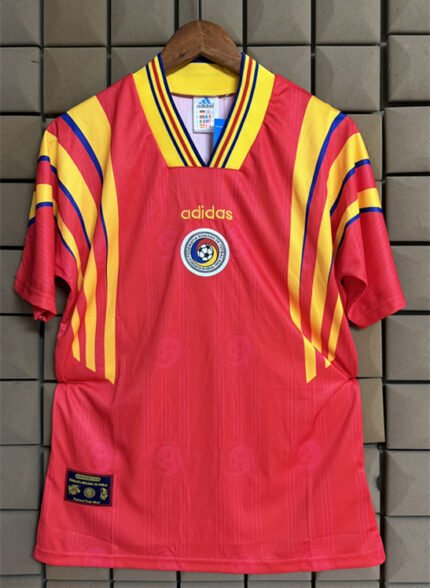 Retro Version1996 Romania Home Red Thailand  Soccer Jersey AAA