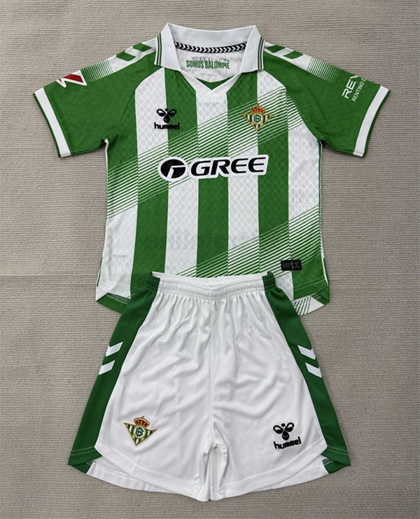 b670f16f 2026-27 Real Betis Home White Green Soccer uniform - Image 1