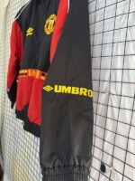 Retro version 96-97 Manchester United Black Red Windbreaker  Soccer Jacket - Image 3