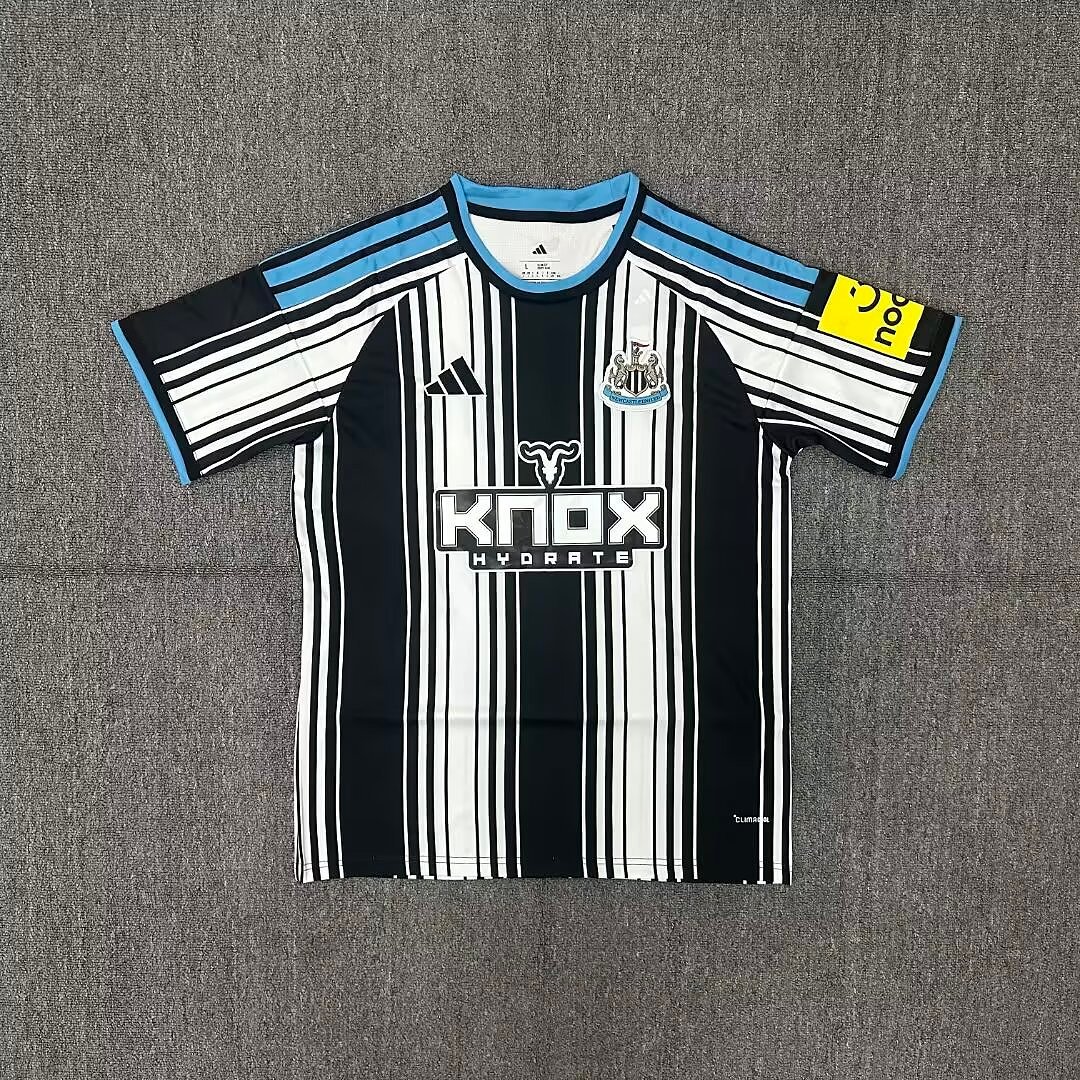 dfea4fb0 2026-2027 Newcastle United Home Black White Soccer Jersey AAA - Image 1