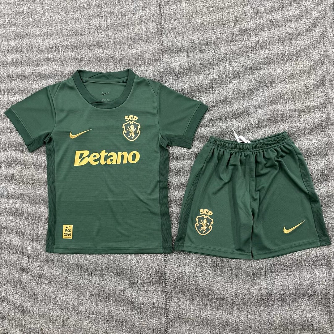 0404f330 2026-2027 Sporting Lisbon 120th Anniversary Green kids/youth Soccer uniform - Image 1
