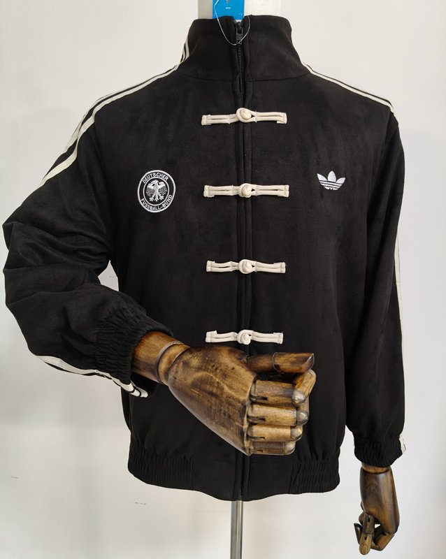 oplus_10485792 Germany Black Chinese Tang Jacket suit - Image 1