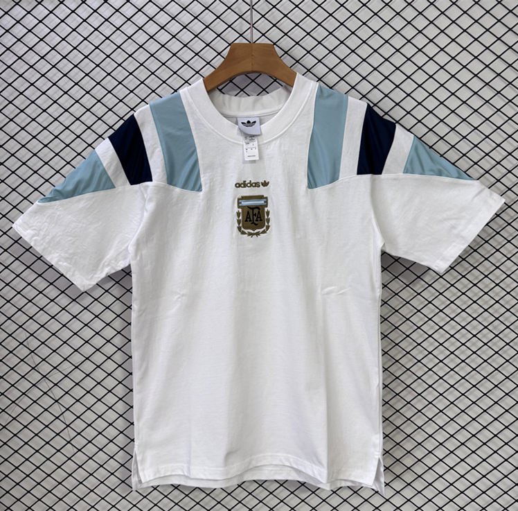 4cd2c359 2026-2027 Argentina White Soccer T-shirt - Image 1