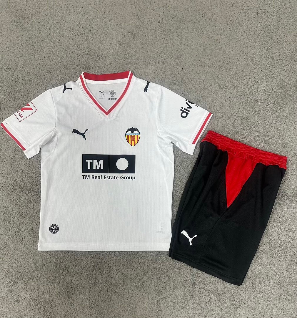 541e5527 2026-27 Valencia Home White kids/youth Soccer uniform - Image 1