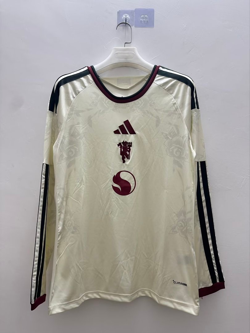 d7cfc159 (S-4XL) 2026-2027 Manchester United Third Away Apricot Soccer Long sleeves Jersey AAA - Image 1