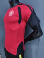 Player version 26-27 Manchester United Red Soccer Jersey AAA - Image 2