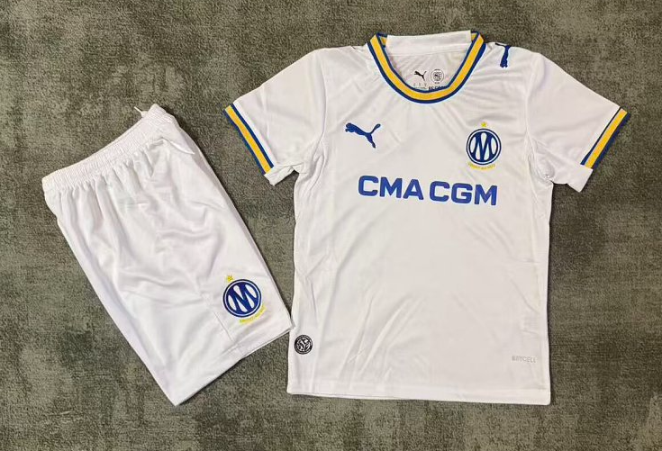 fce287ab-1b9e-40ac-9cf0-af0b82990790 2026-2027 Olympique de Marseille Home White kids/youth Soccer uniform - Image 1