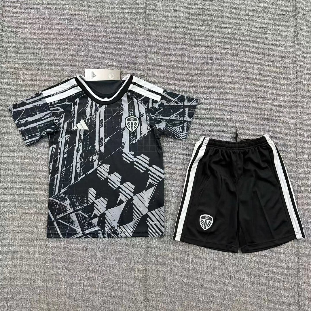 a71e1b23 2026-2027 Leeds United Third Away Grey kids/youth Soccer uniform - Image 1