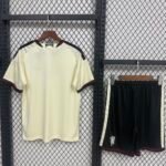 2026-2027 Manchester United Third Away Apricot Soccer uniform - Image 2
