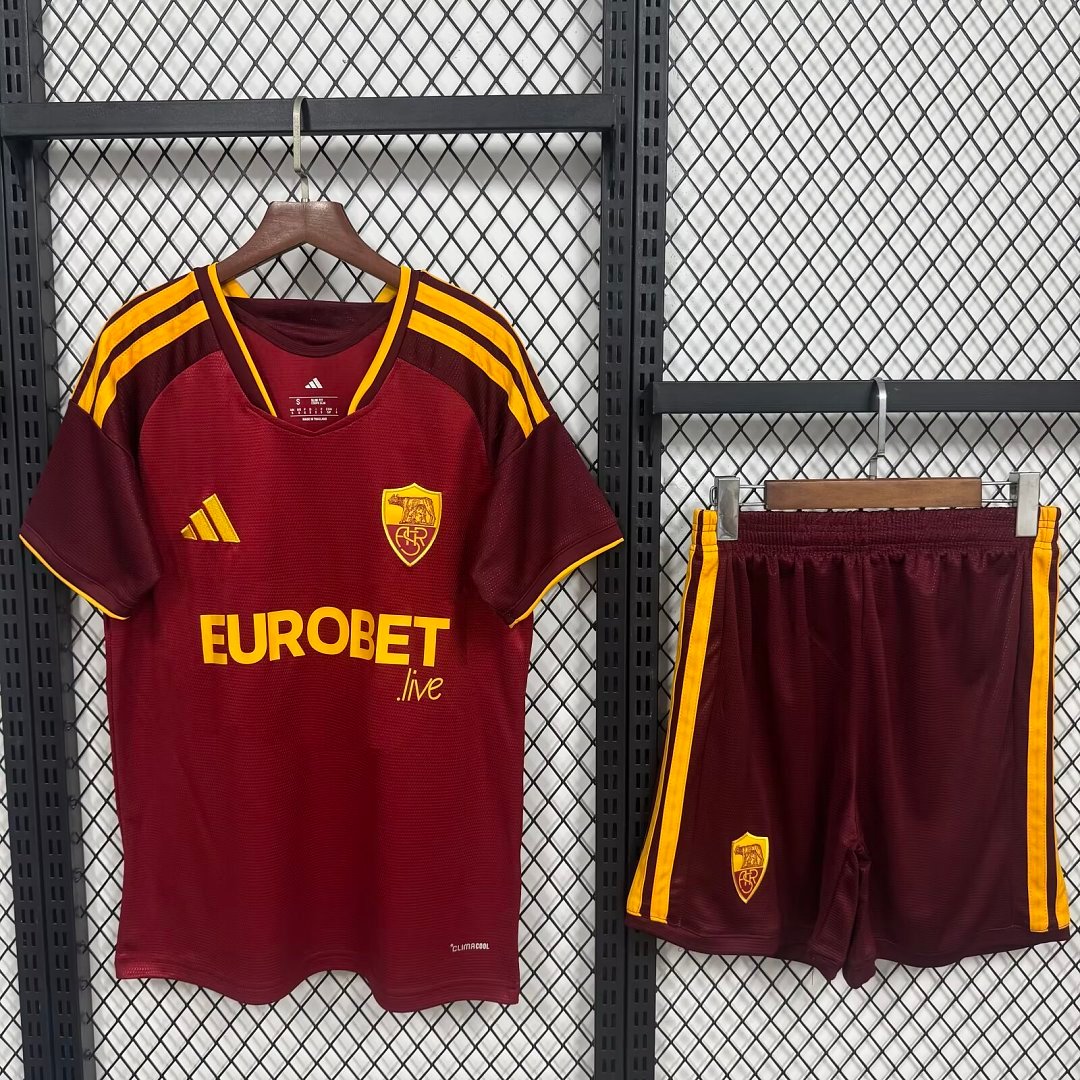 d7e5742b 2026-2027 Roma Home Red Soccer Uniform - Image 1