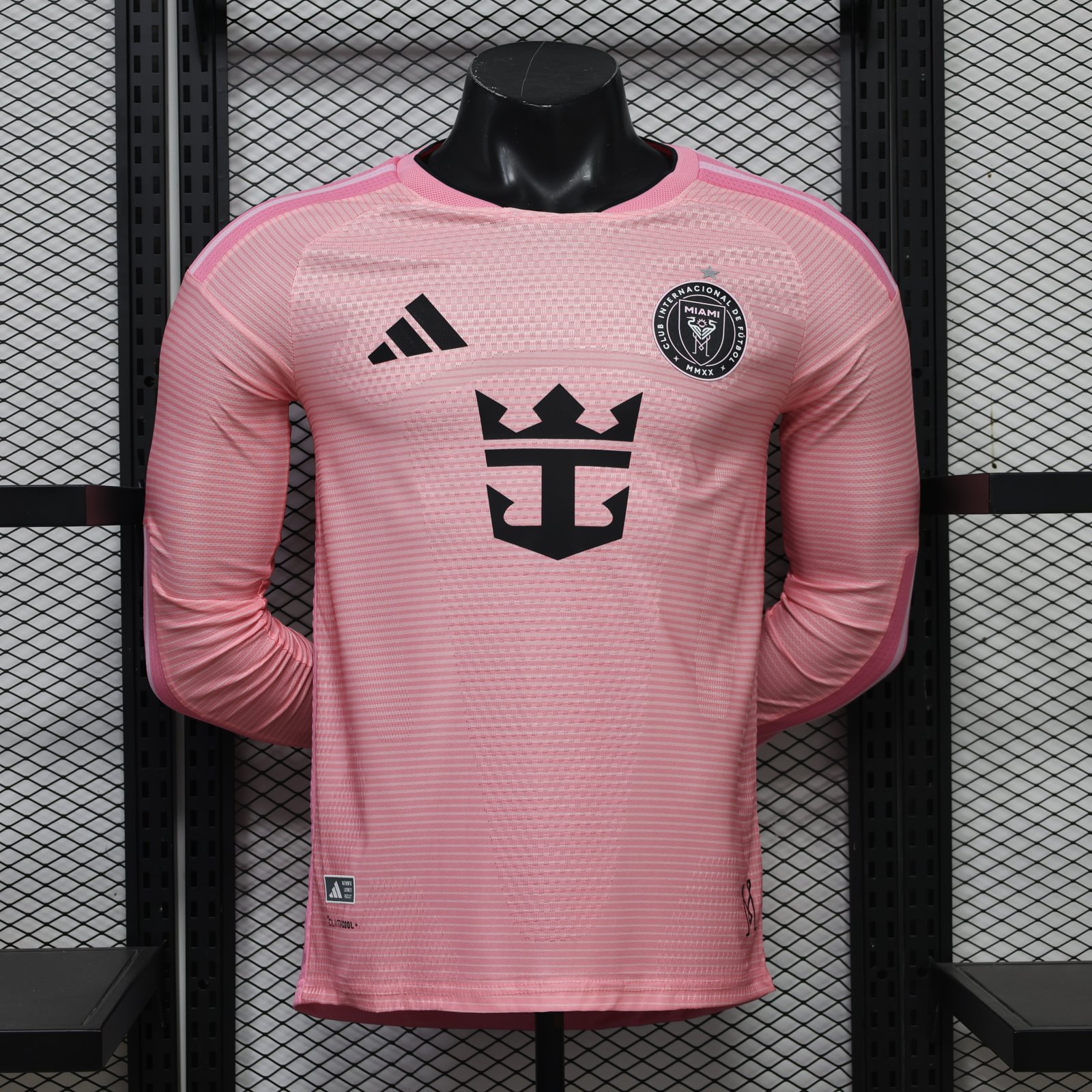 11f5bf2e Player version 26-27 Inter Miami Home Pink Long-sleeved Soccer Jersey AAA - Image 1